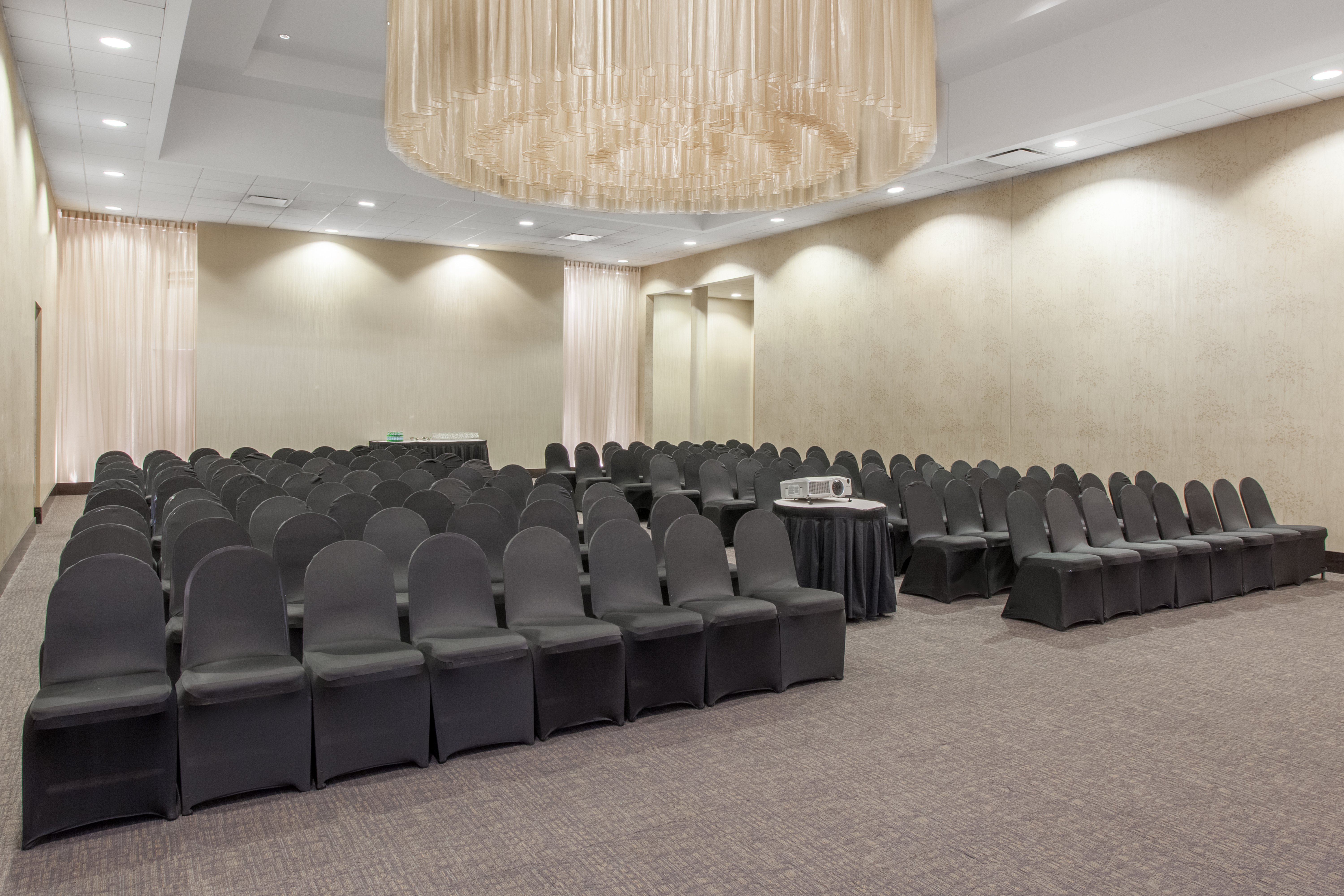 crowne plaza chicago ohare hotel and conf ctr by ihg