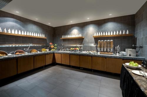 crowne plaza chicago ohare hotel and conf ctr by ihg