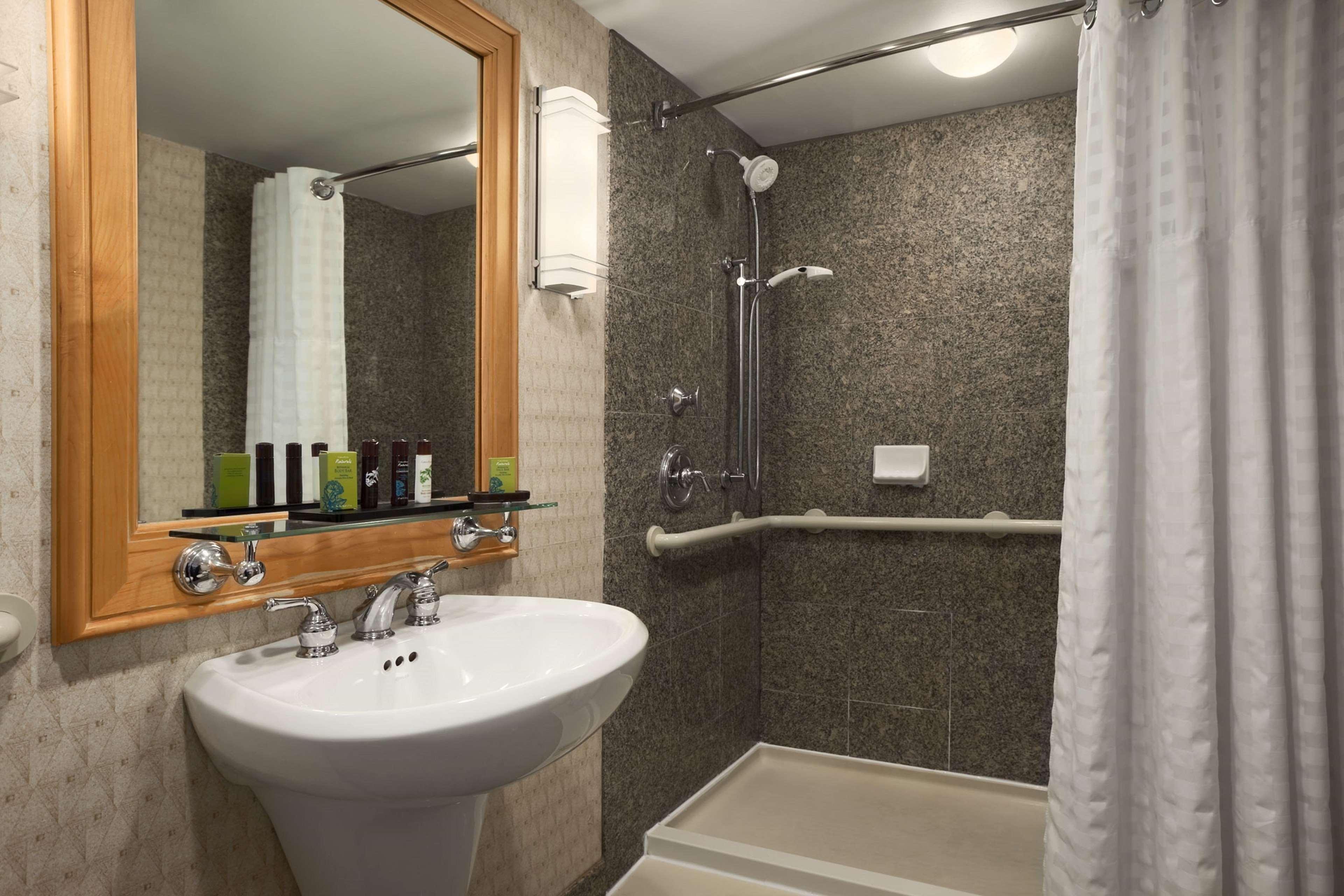 embassy suites by hilton chicago ohare rosemont