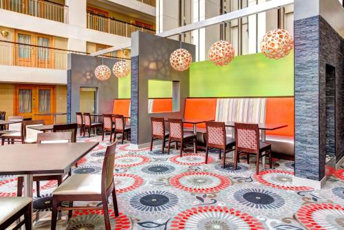 embassy suites by hilton chicago ohare rosemont