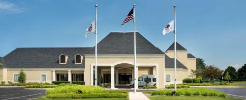 doubletree by hilton hotel chicago wood dale elk grove