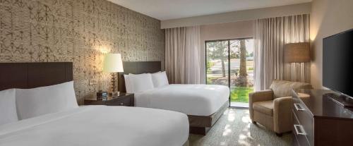 doubletree by hilton hotel chicago wood dale elk grove