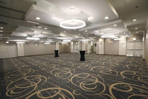 holiday inn chicago ohare area by ihg