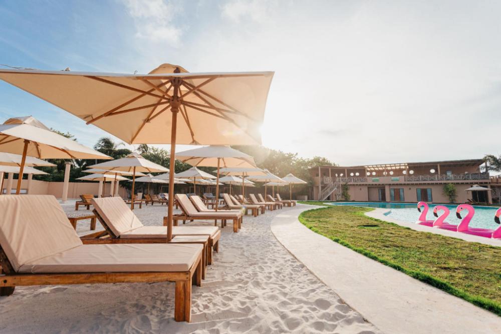 hi cartagena beach club