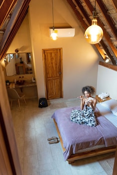 hi cartagena beach club