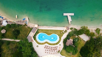 hi cartagena beach club