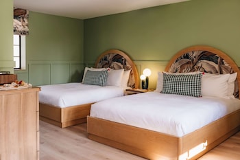 the waikiki sand villa hotel