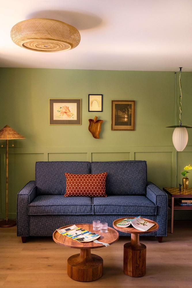 the waikiki sand villa hotel