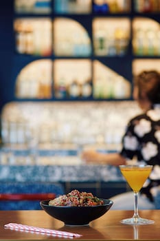 the waikiki sand villa hotel