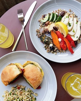 the waikiki sand villa hotel