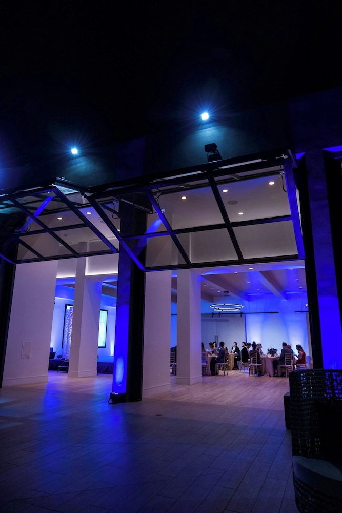 vea newport beach a marriott resort and spa