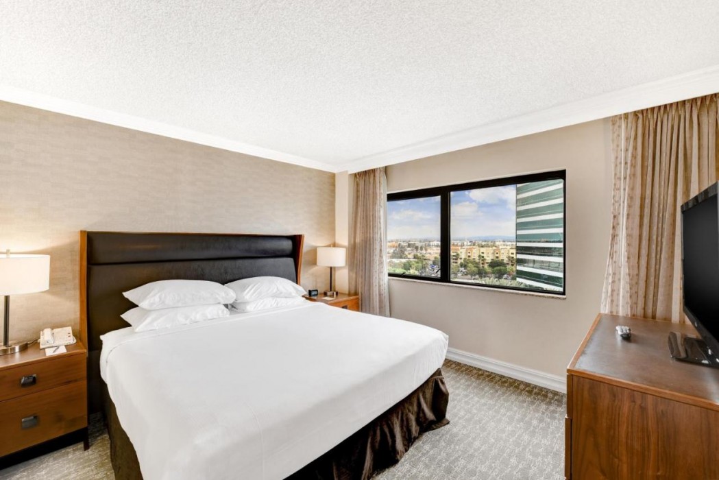 embassy suites by hilton anaheim orange