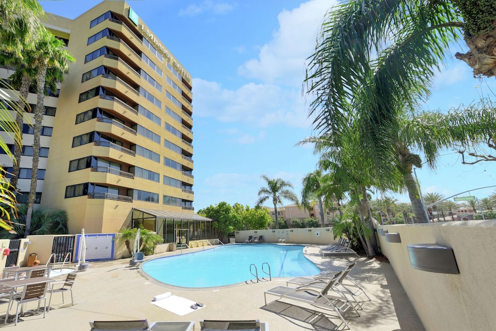 embassy suites by hilton anaheim orange