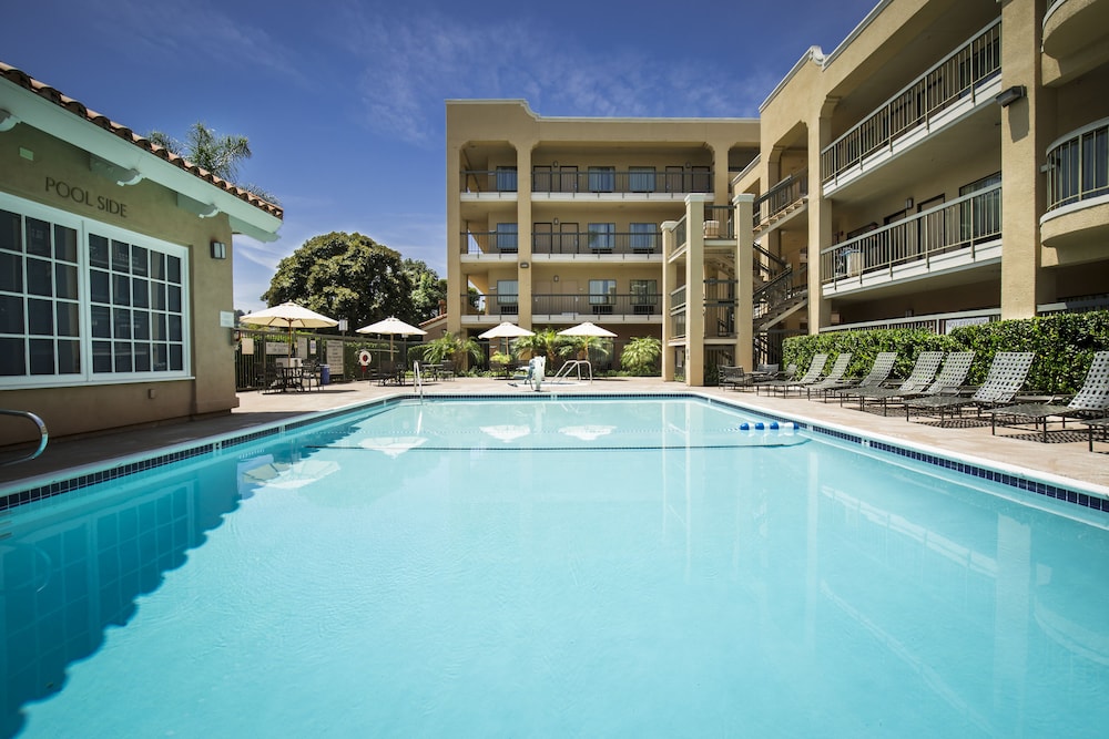 Fairfield Inn By Marriott Anaheim Hills Orange County,Anaheim Hills>>Anaheim,3 star