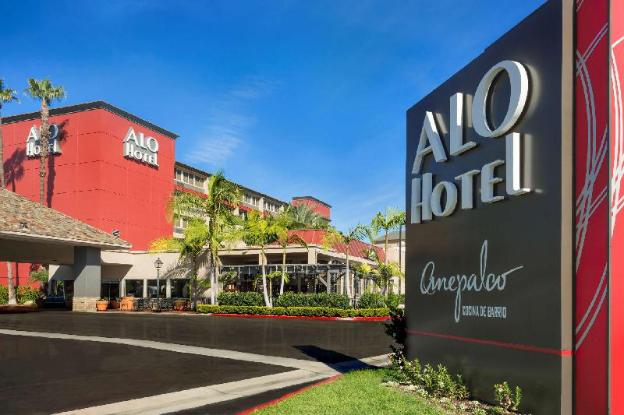 alo hotel by ayres orange