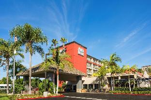 alo hotel by ayres orange