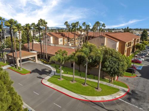 sonesta select huntington beach fountain valley