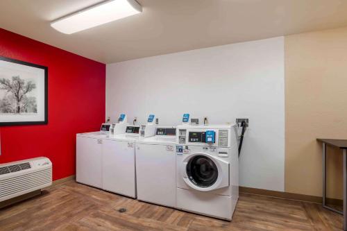 extended stay america suites orange county lake forest