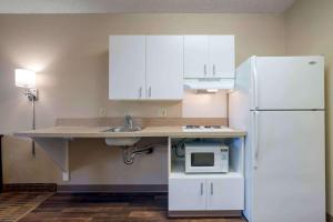 extended stay america suites orange county lake forest