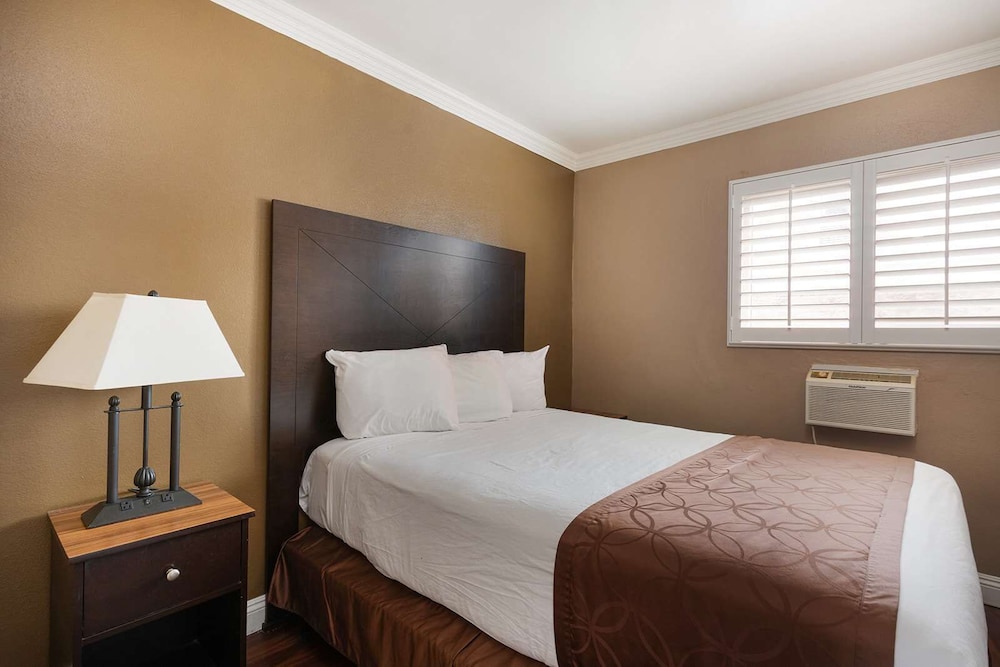 americas best value inn and suites anaheim convention center
