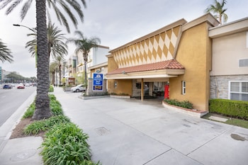 americas best value inn and suites anaheim convention center