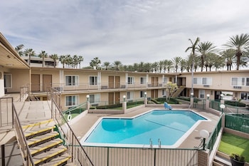americas best value inn and suites anaheim convention center