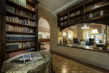 Posta Donini 1579 Una Esperienze,Near Wine Museum,4 star