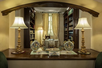 Posta Donini 1579 Una Esperienze,Near Wine Museum,4 star