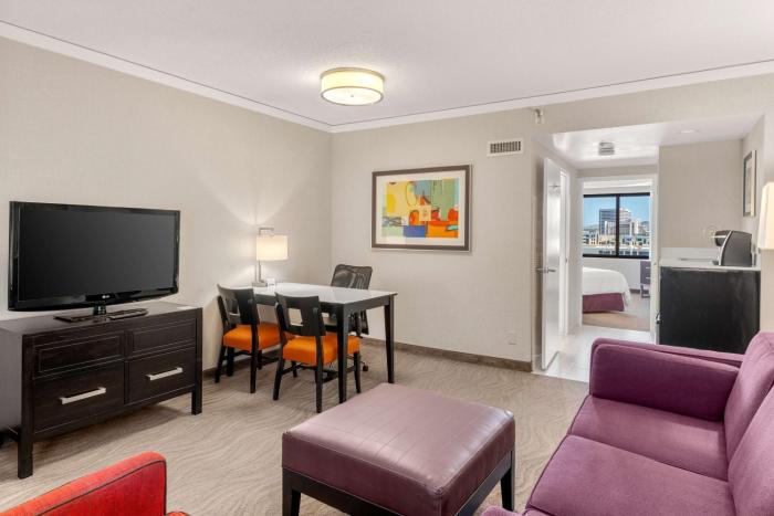 embassy suites by hilton irvine orange county airport