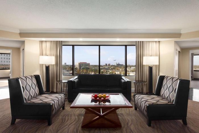 embassy suites by hilton irvine orange county airport
