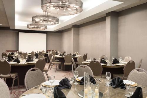 embassy suites by hilton irvine orange county airport