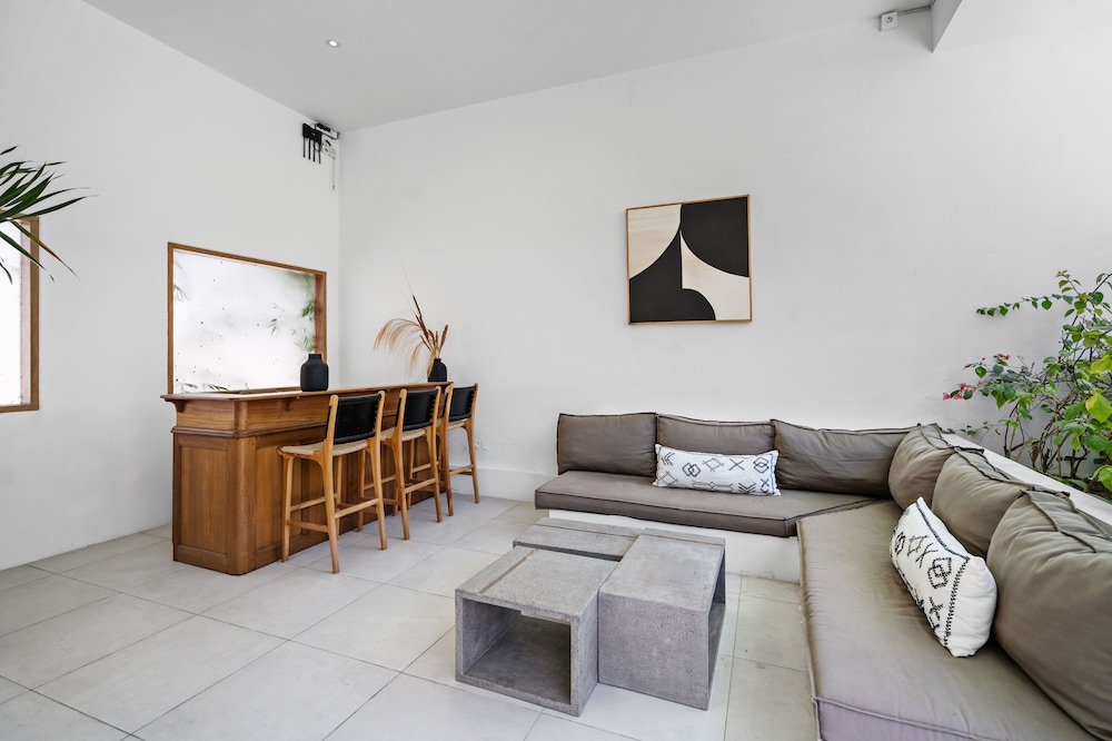 canggu studio downtown