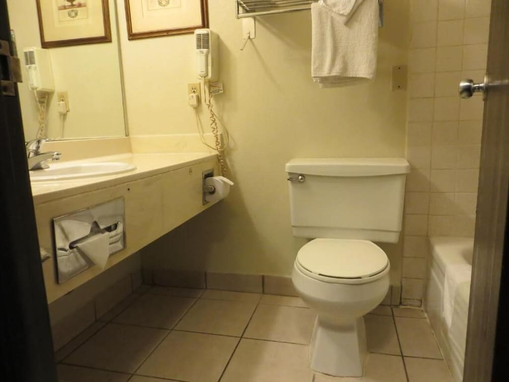 portside inn and suites