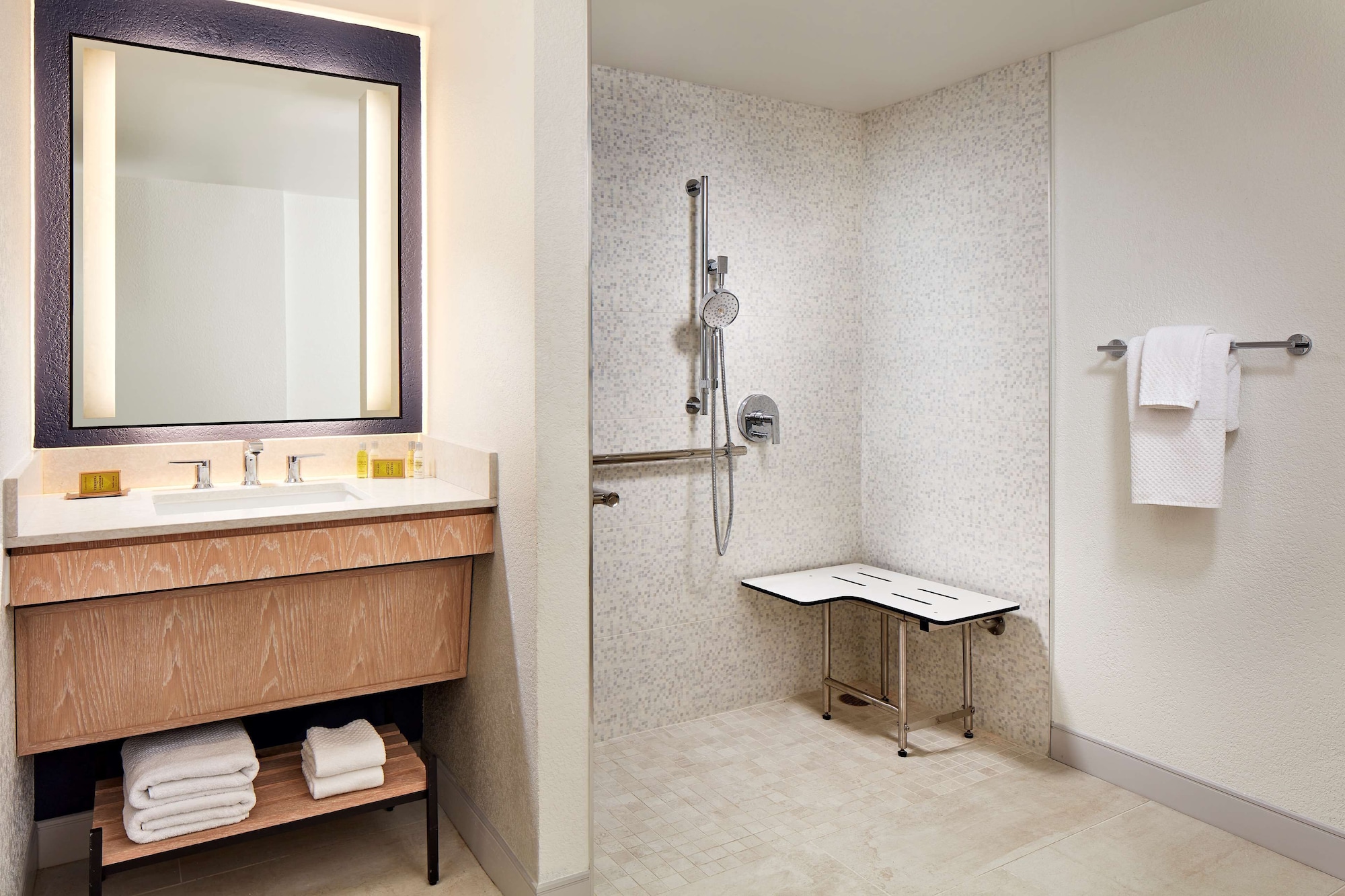 hotel mdr marina del rey a doubletree by hilton