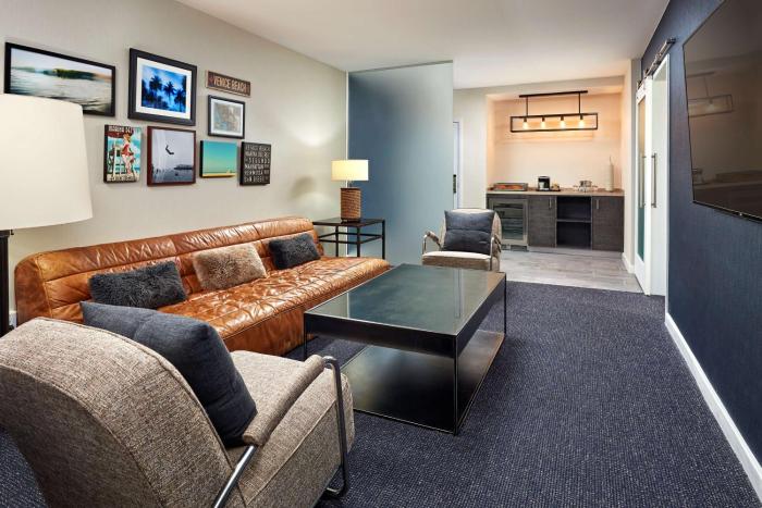 hotel mdr marina del rey a doubletree by hilton