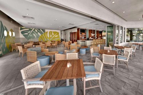 hotel mdr marina del rey a doubletree by hilton
