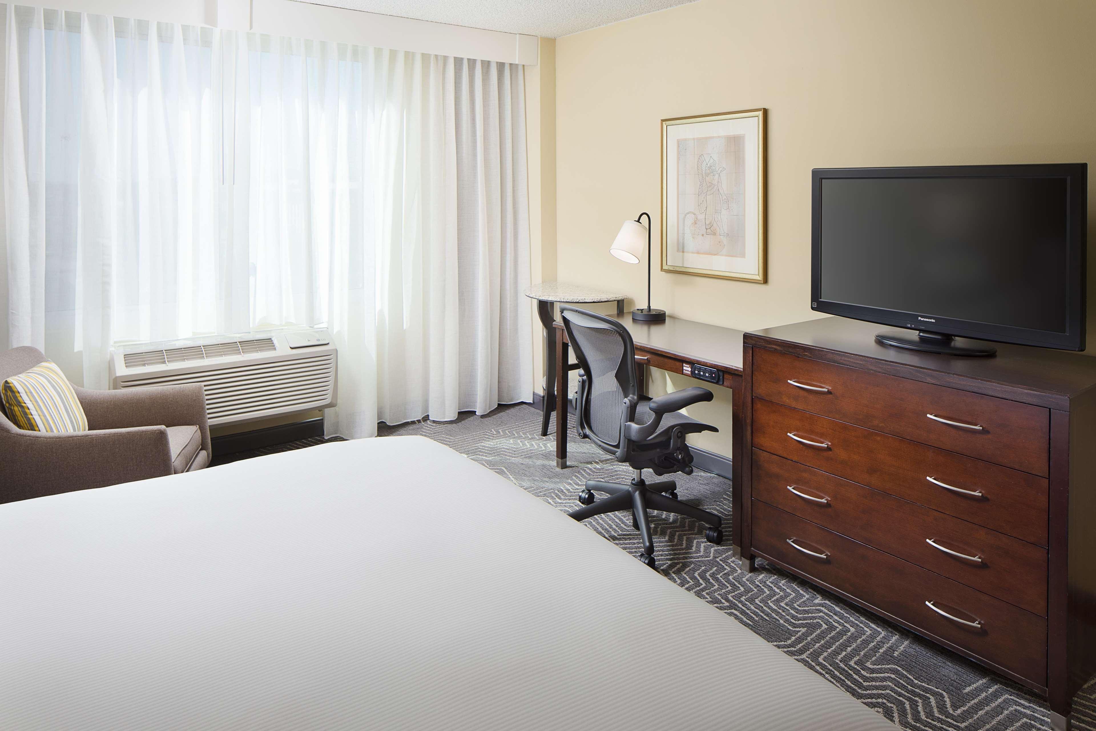 doubletree by hilton los angeles commerce