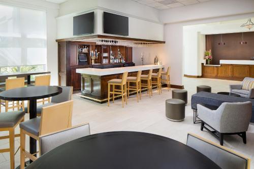 doubletree by hilton los angeles commerce