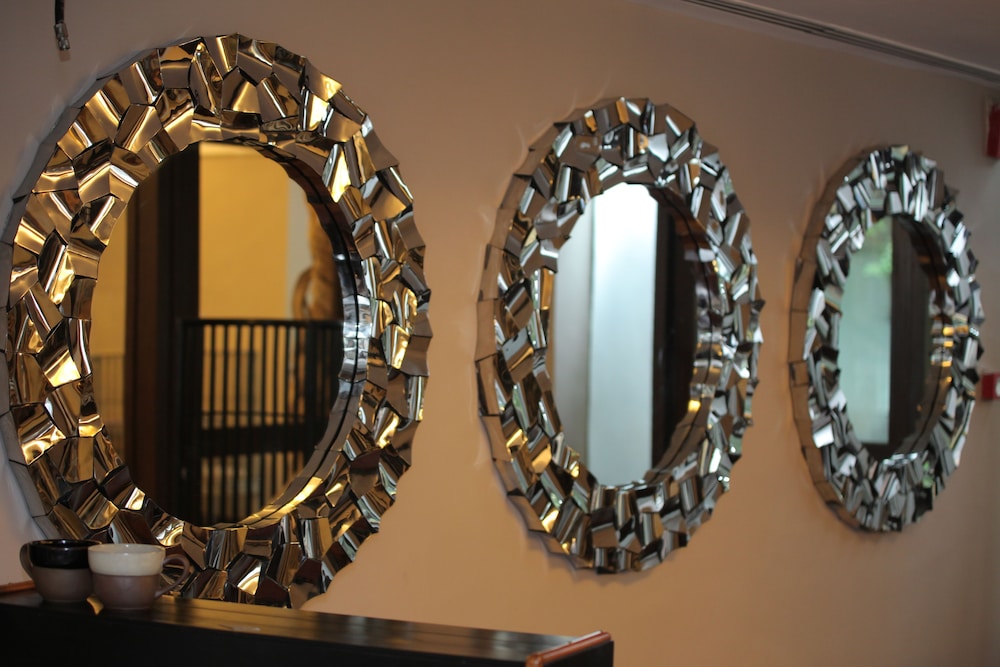 hotel diplomat chanakyapuri