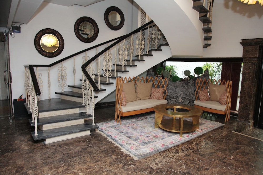 hotel diplomat chanakyapuri