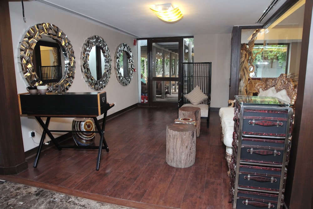 hotel diplomat chanakyapuri