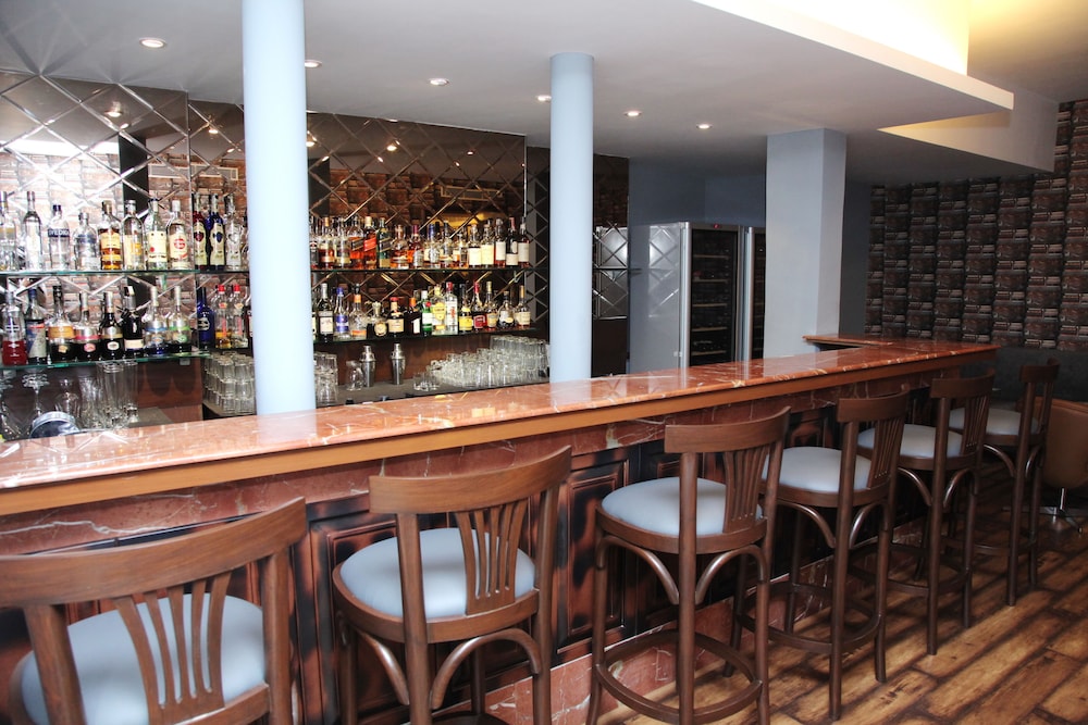 hotel diplomat chanakyapuri