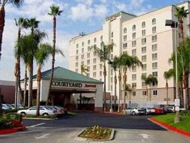 courtyard by marriott baldwin park