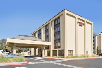 hampton inn los angeleswest covina