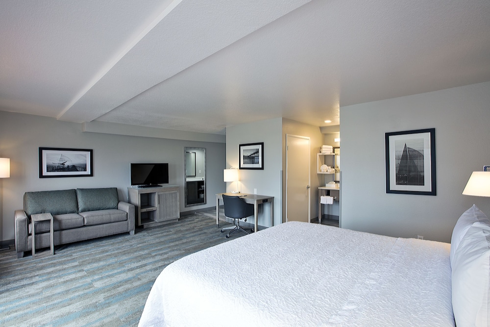 hampton inn and suites hermosa beach