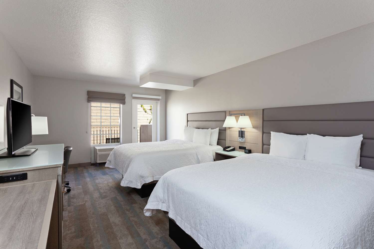 hampton inn and suites hermosa beach