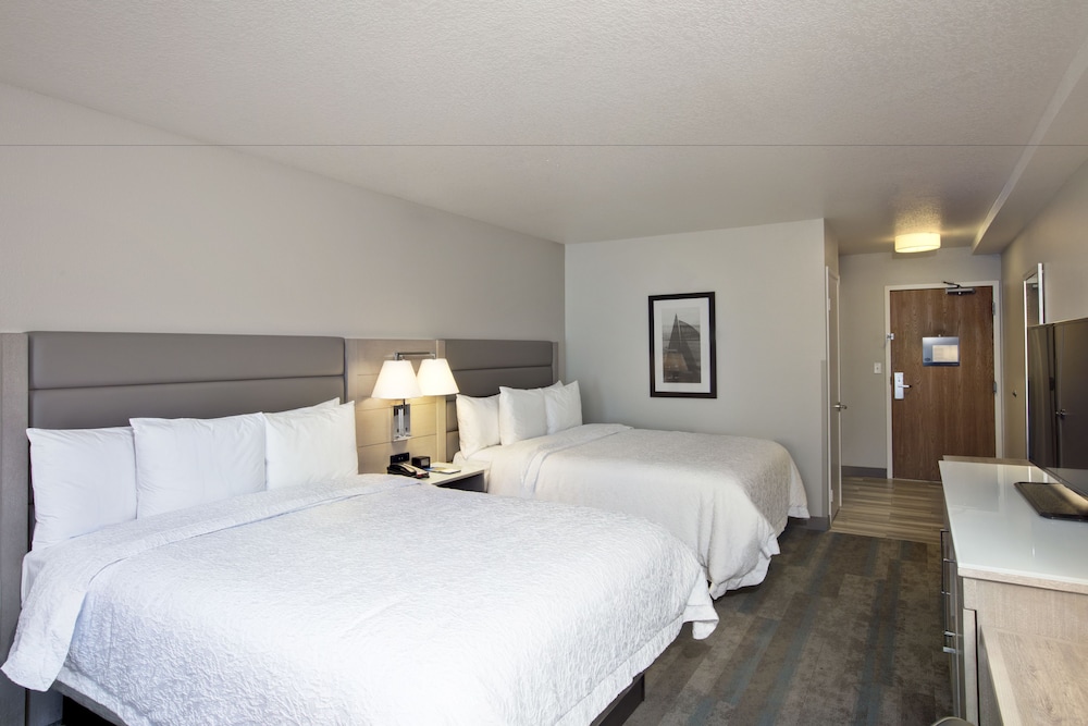 hampton inn and suites hermosa beach