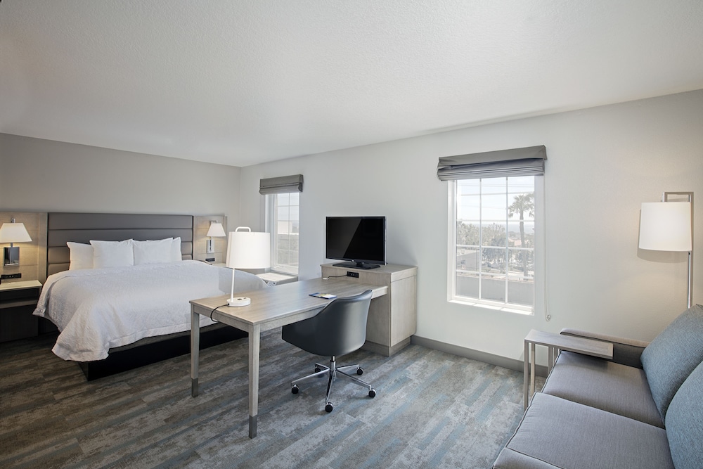 hampton inn and suites hermosa beach