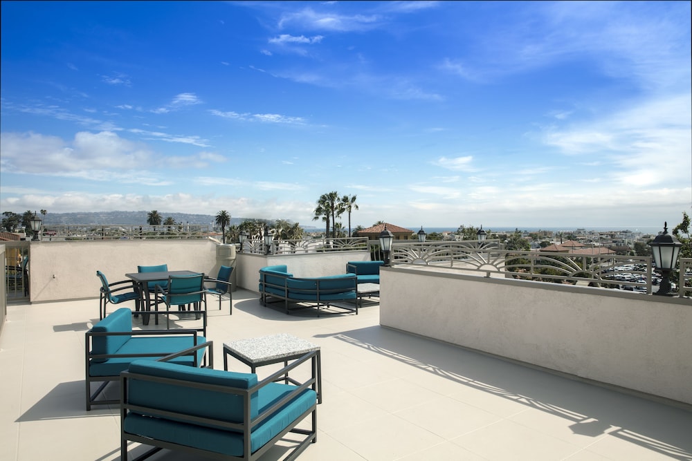hampton inn and suites hermosa beach