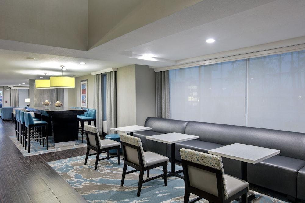 hampton inn and suites hermosa beach